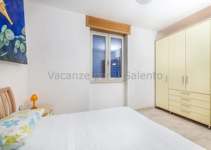 Casa Smeraldo 펜션 마리나디만카베르사